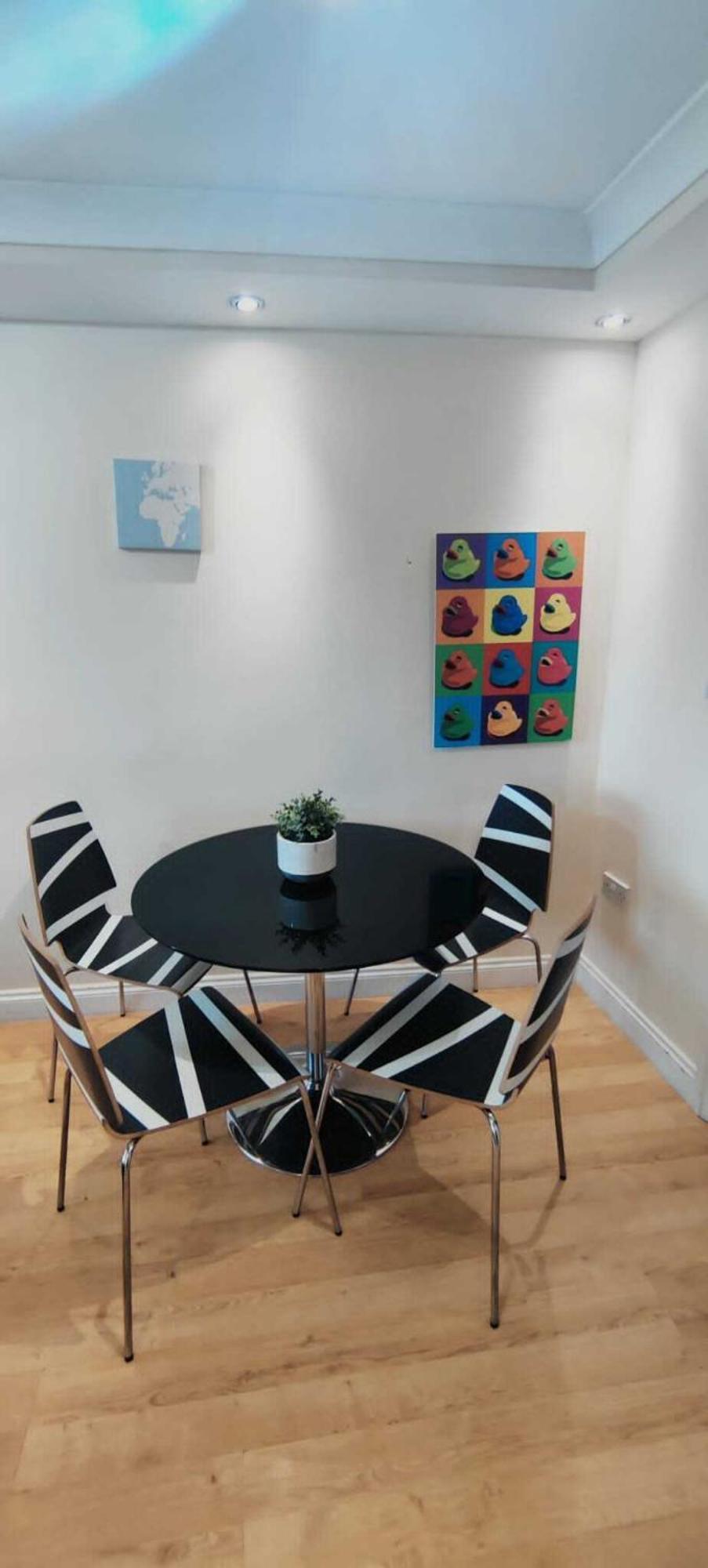 Kings Cross Comfortable - Eurostar Apartment London